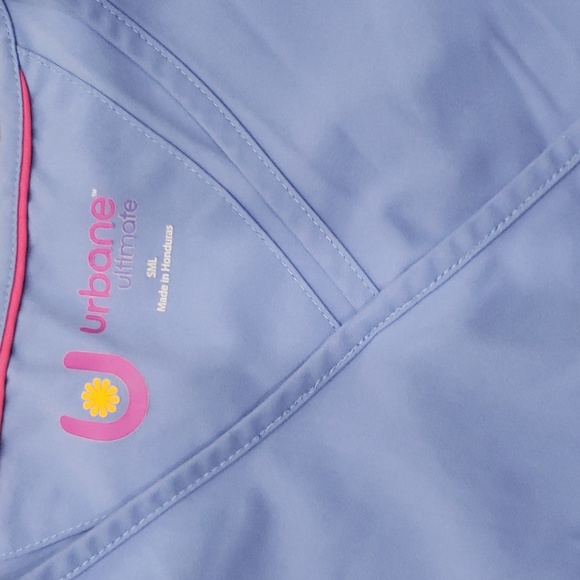 Urbane Ultimate Scrub Set -Light Sky Blue - Picture 2 of 6